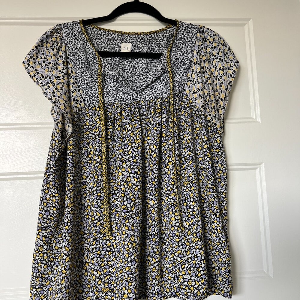Gap Multicolor Floral Print Blouse Size Small